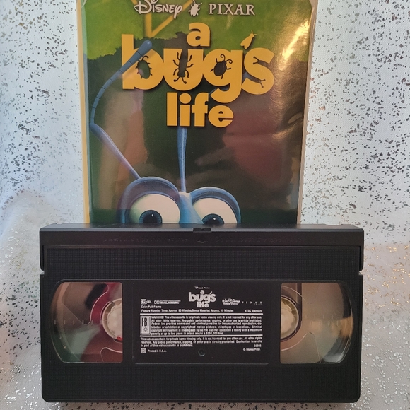 Disney's a bug's life VHS - Picture 3 of 3